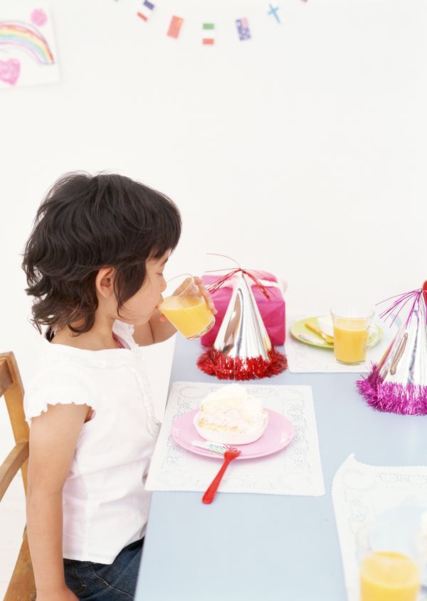 儿童圣诞图片-儿童教育图 儿童 果汁 吃饭,儿童